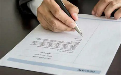 律师起草合同都是自己写的吗